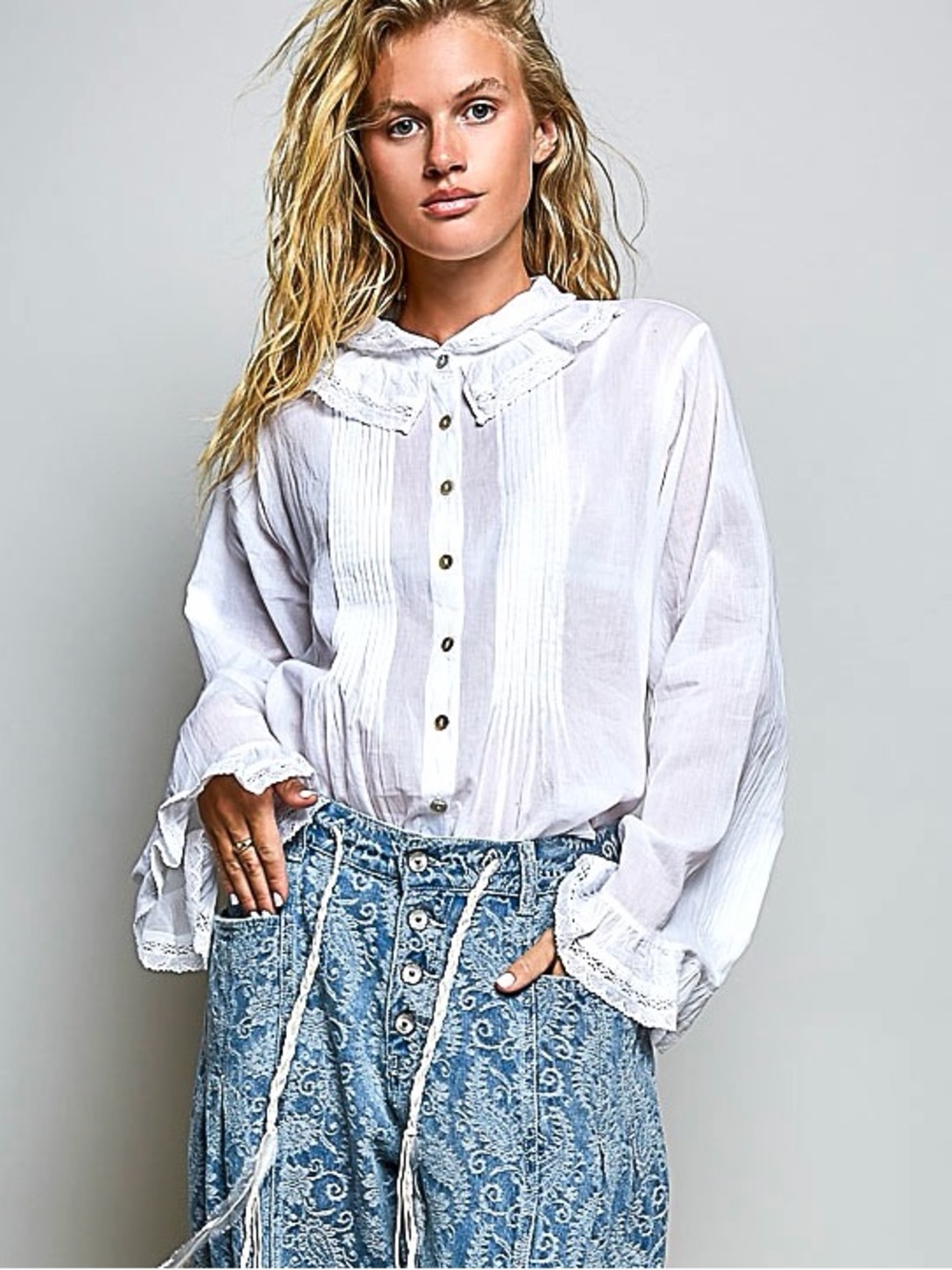 💖 POL Woven Lace Trim Pintuck Button-Down Shirt- Ivory